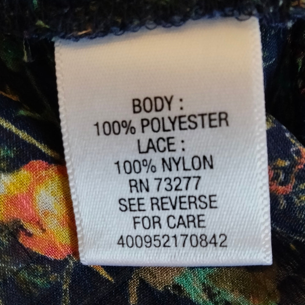 Princess Vera Wang Romantic Midnight Bloom Lace Juniors Blouse – Size Small