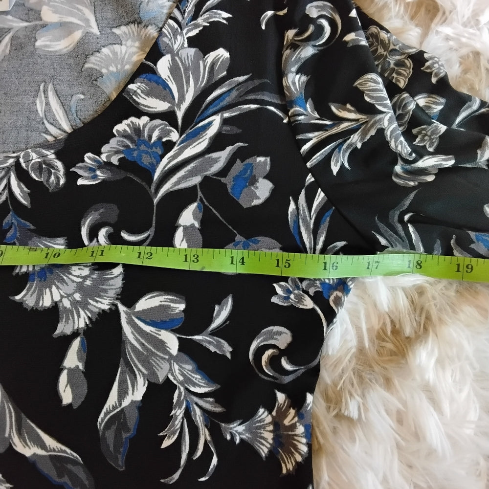 White House Black Market Floral Mini Dress - XS