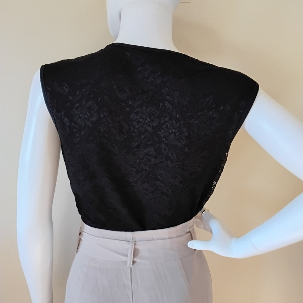 Ann Taylor Black Lace Sleeveless Top – Size M