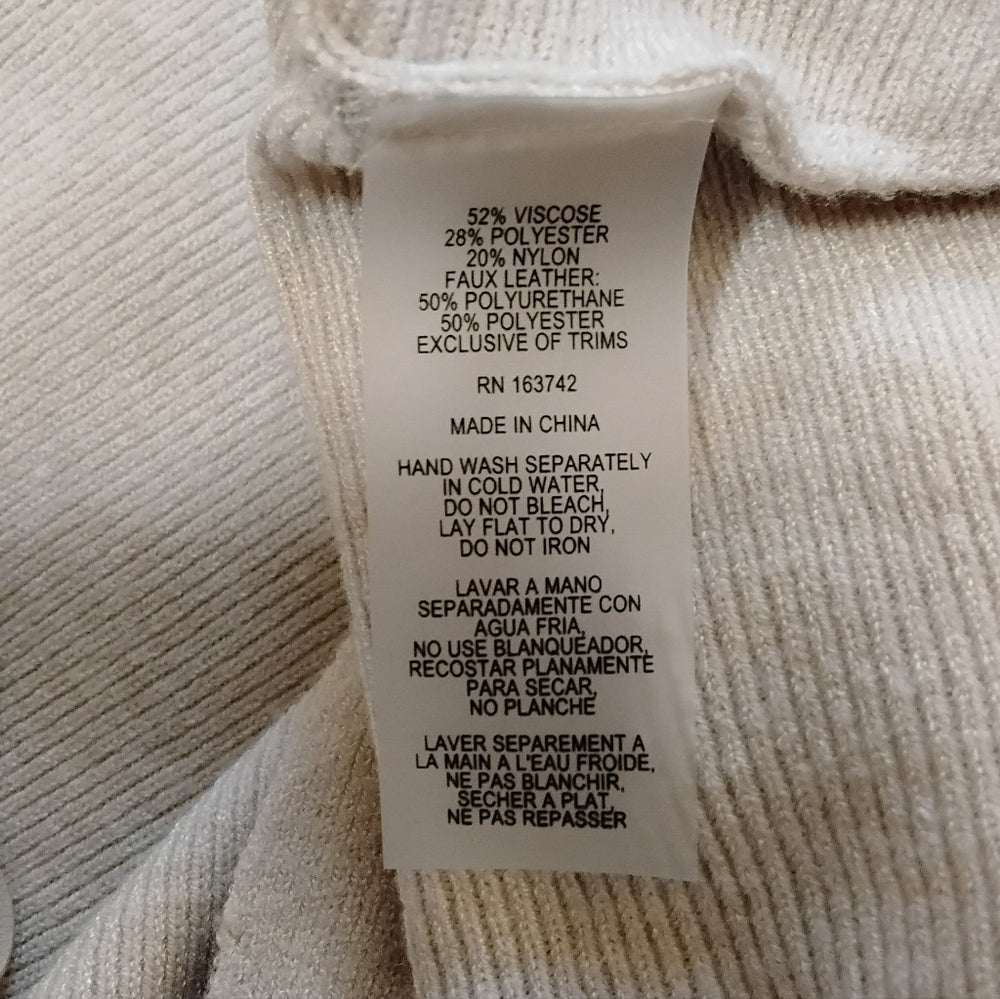 LIV MILANO Elegant Ribbed Cream Sweater with Butterfly & Pearl Accents Sz M