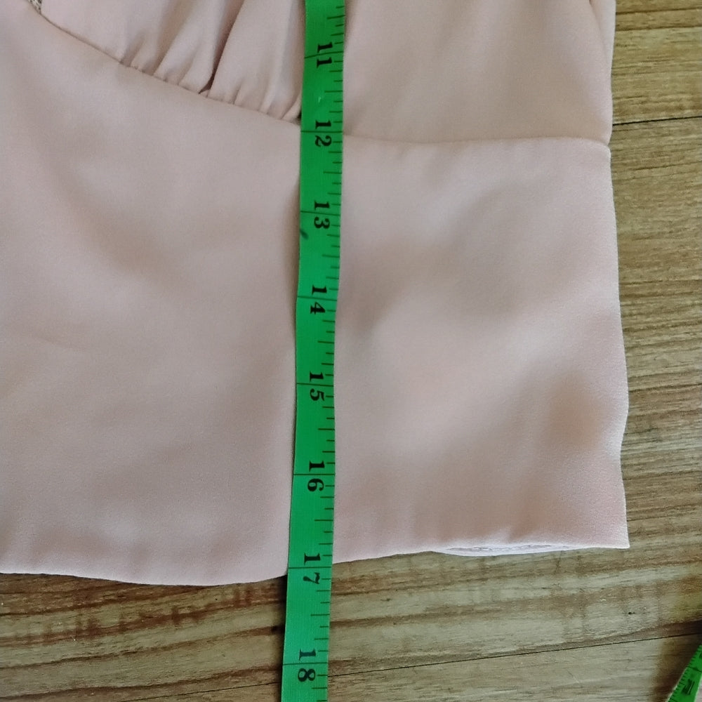 Forever 21 Pink Long Sleeve Lace-Trim V-Neck Blouse – Size M