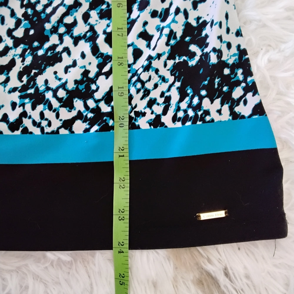 Calvin Klein Abstract Sleeveless Top w/ Gold Logo – Size M