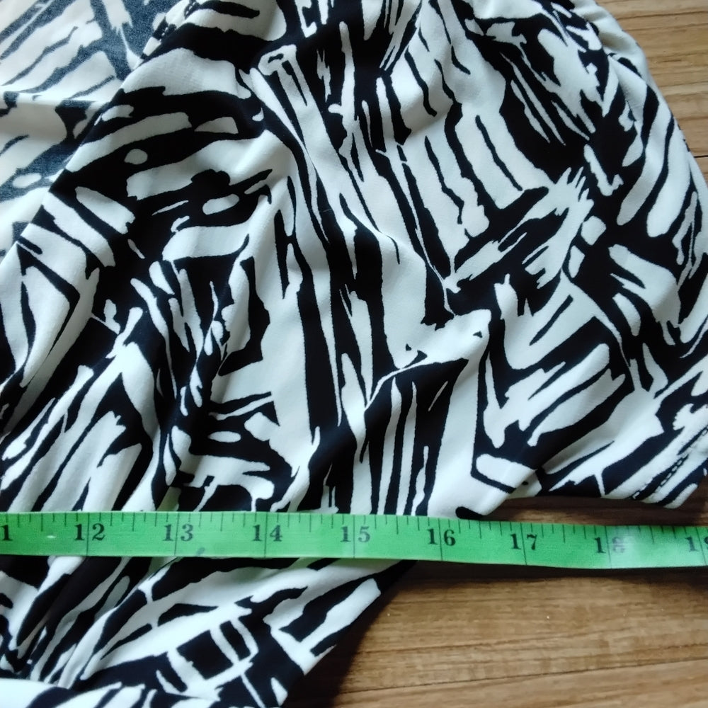 Max & Cleo Cream & Black Geometric Pocket Dress – Size 4