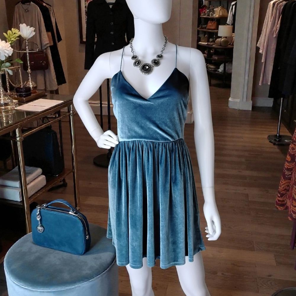 Forever 21 Blue Velvet Halter Mini Dress – Crisscross Back, Flared Skirt, Size L