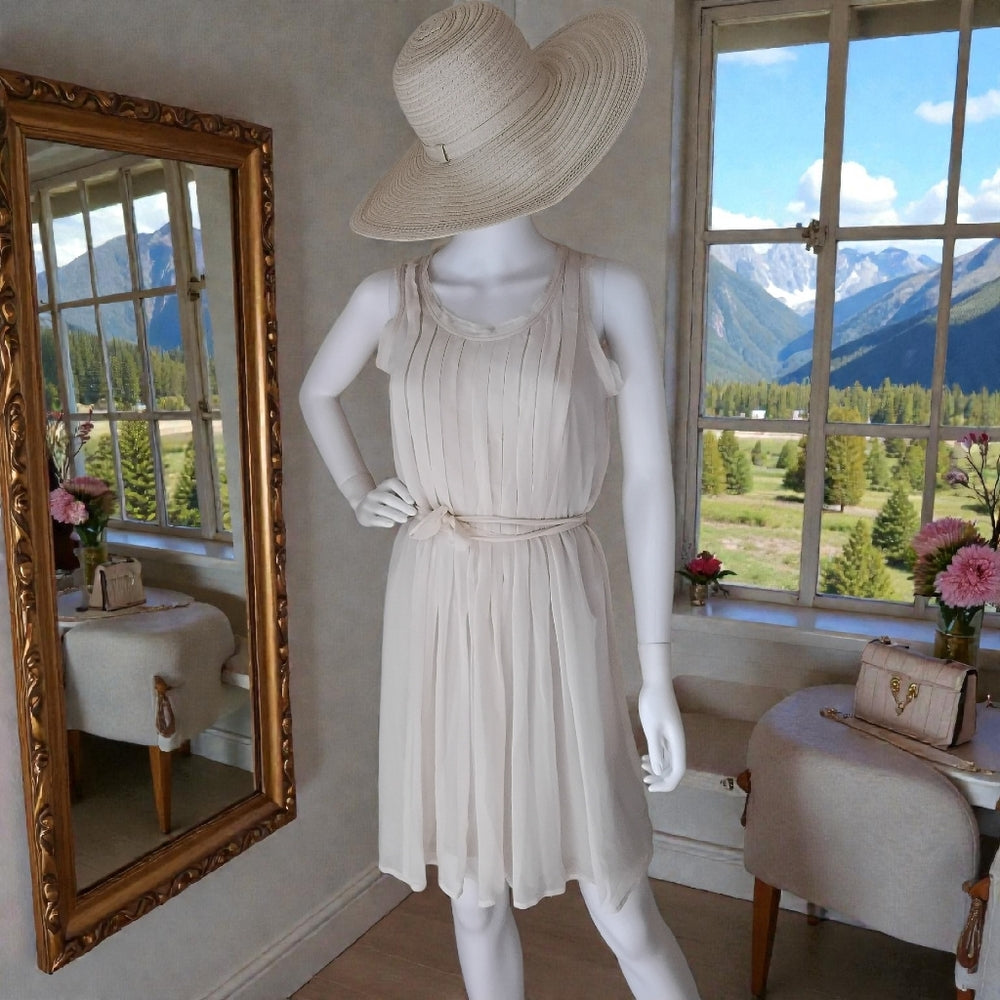 Simply Vera Vera Wang Charming Cream Belted Mini Sleeveless Dress Sz Small