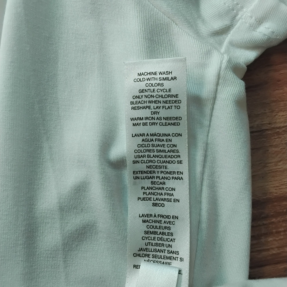 White House Black Market Sleek White Short Sleeve Top Sz Xs